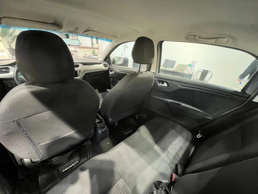 imagen 0 de vehiculo con id 2197